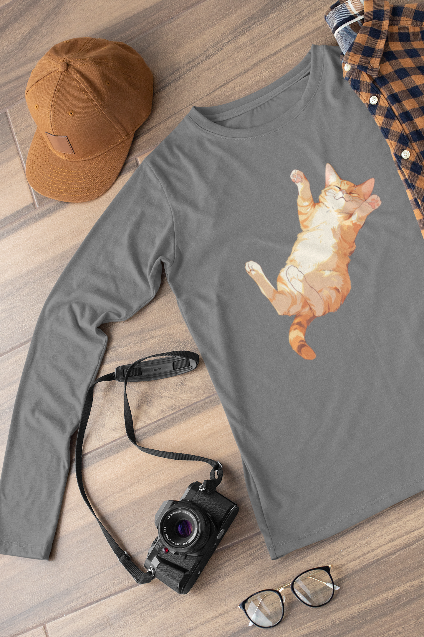 Orange Tabby Dreams: Laid-Back Cat Long Sleeve Tee