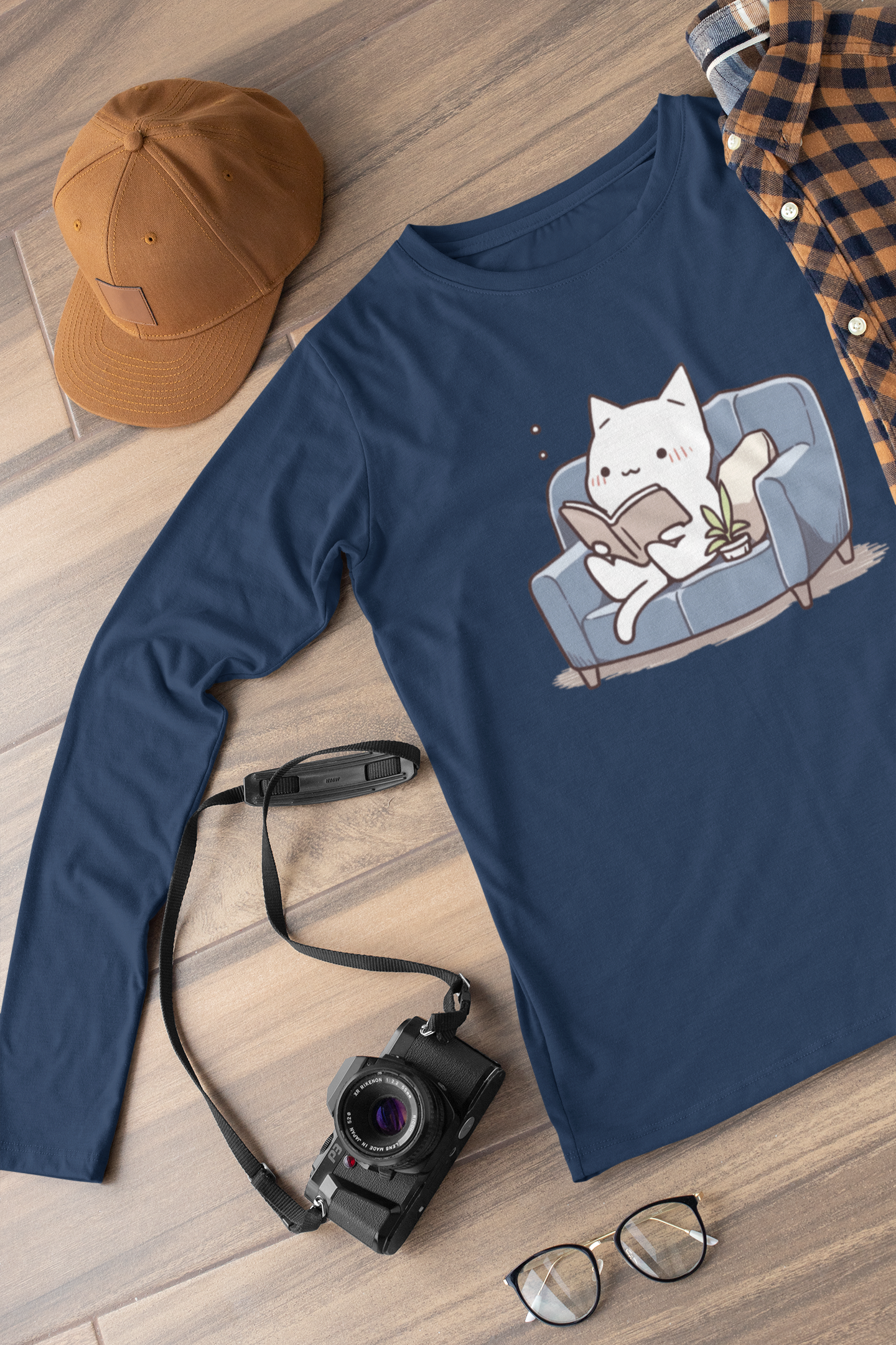 Cozy Cat Lover's Reading Long Sleeve Tee