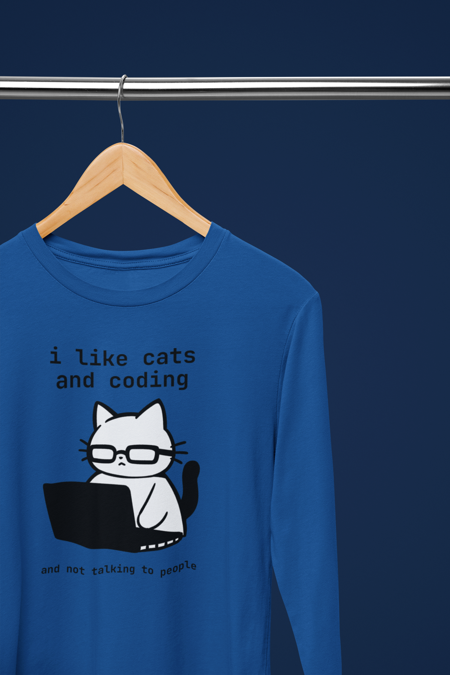 i like cats and coding and not talking to people Long Sleeve Tee